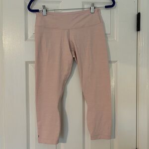 NOBULL light pink cropped leggings